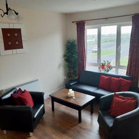 Kilkee Bay Apartments Bagian luar foto